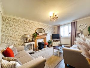 Lounge- click for photo gallery